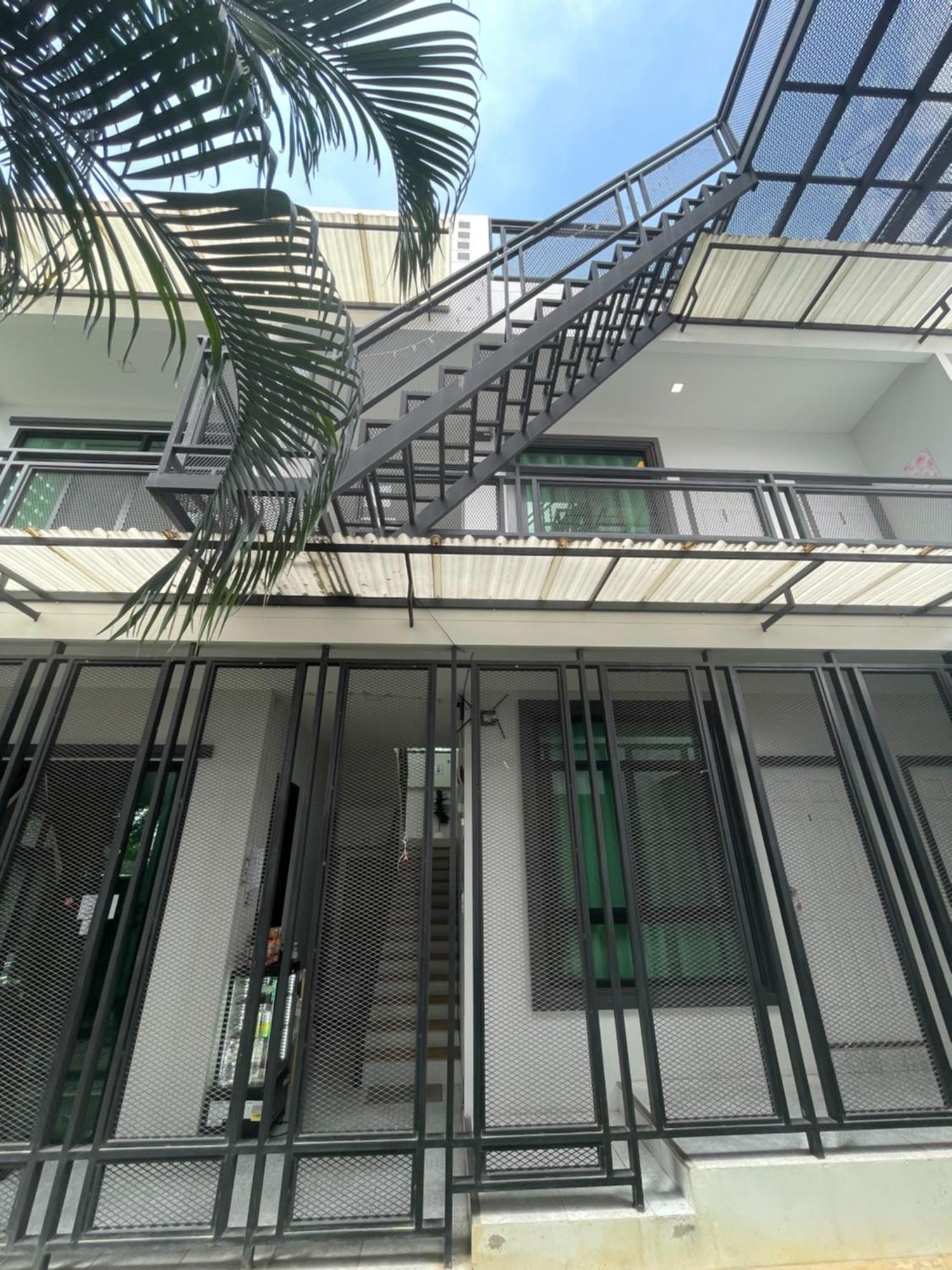 Sky View Home And Hostel Chiangmai Chiang Mai Exterior photo